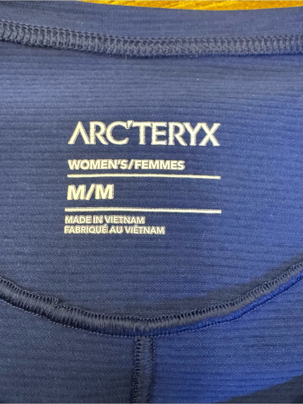 Arcteryx Women's Taema V-neck Short Sleeve - M - Picture 3 of 8